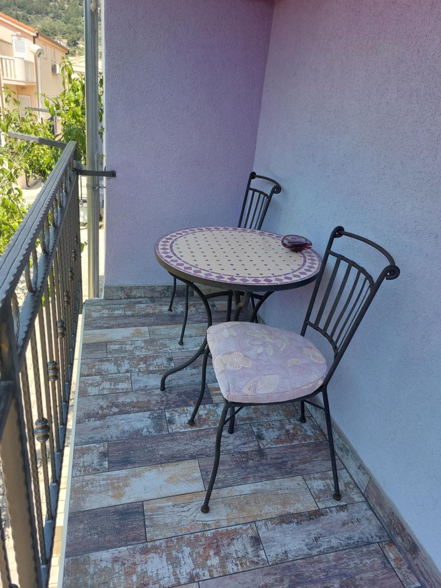 Apartments Villa Lilla Baska Voda Room photo