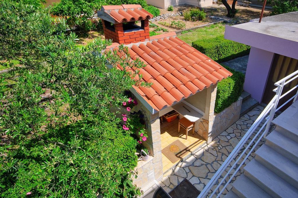 Apartments Villa Lilla Baska Voda Exterior photo